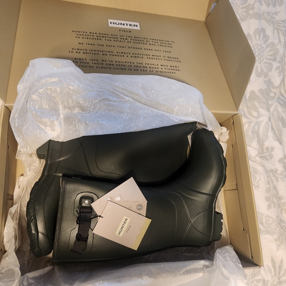 Hunter Field Boots - Picture 3 of 8